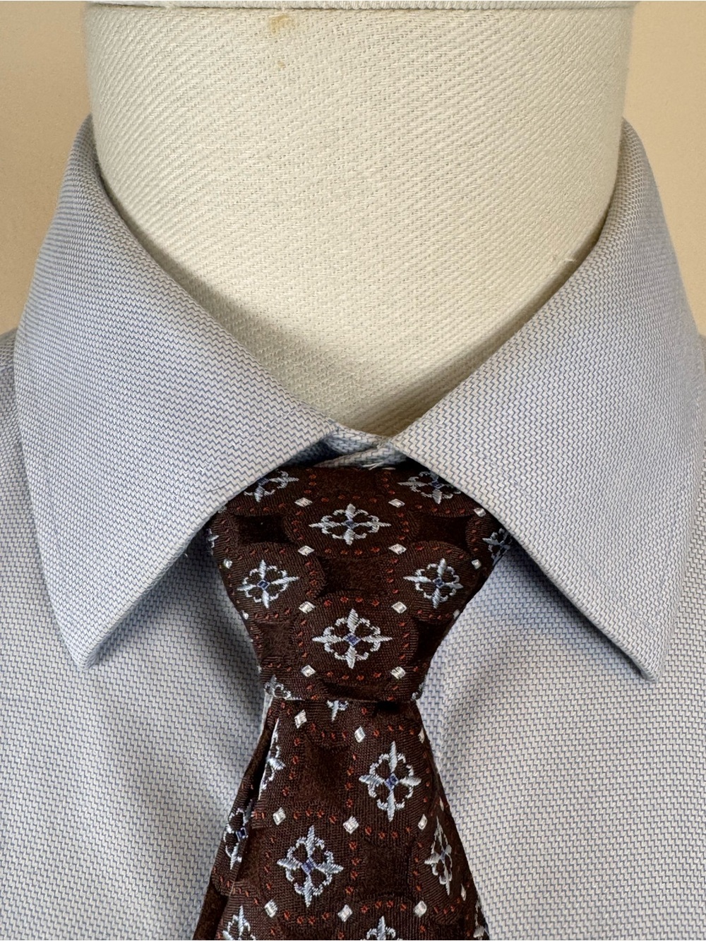 BCBGMaxAzria Men’s Necktie Brown Silk Tie with Light Blue Jacquard Accents